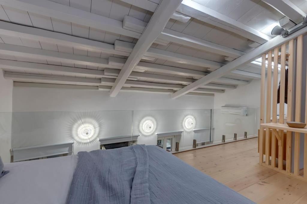 Nomade Vibrant Living Loft Apartment Ermoupoli Ngoại thất bức ảnh